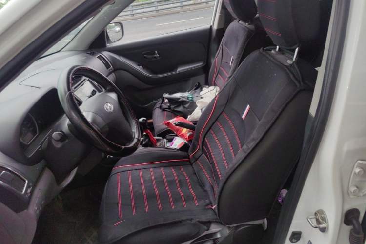 Used Hyundai Celesta 2011 1.6L Manual Luxury Model Left Front Seat