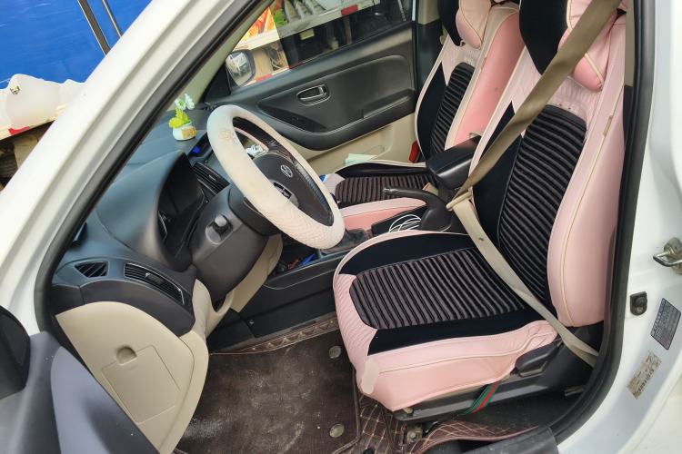 Used Hyundai Celesta 2011 1.6L Manual Comfort Edition Left Front Seat
