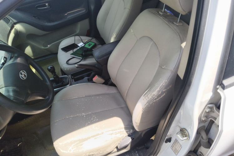 Used Hyundai Celesta 2011 1.6L Manual Comfort Edition Left Front Seat