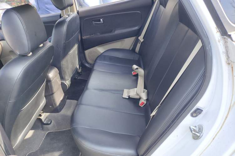 Used Hyundai Celesta 2011 1.6L Manual Luxury Model Left Rear Seat