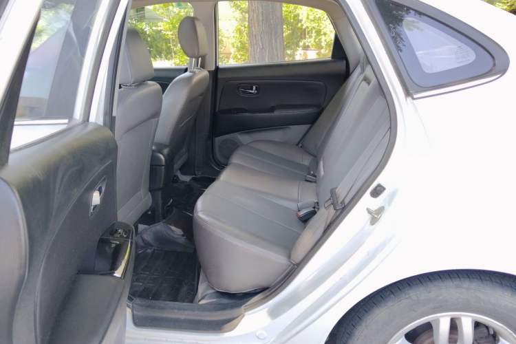 Used Hyundai Celesta 2011 1.6L Automatic Luxury Version Left Rear Seat
