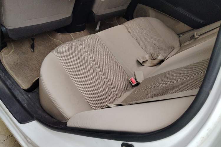 Used Hyundai Celesta 2011 1.6L Manual Comfort Edition Left Rear Seat