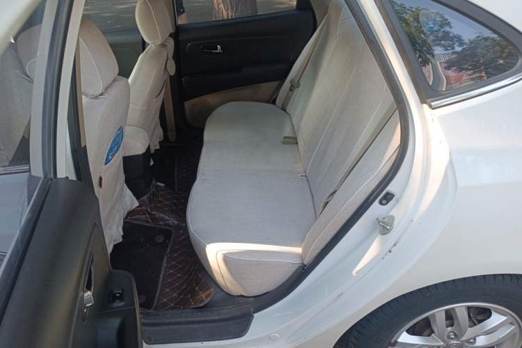 Used Hyundai Celesta 2011 1.6L Manual Luxury Model Left Rear Seat