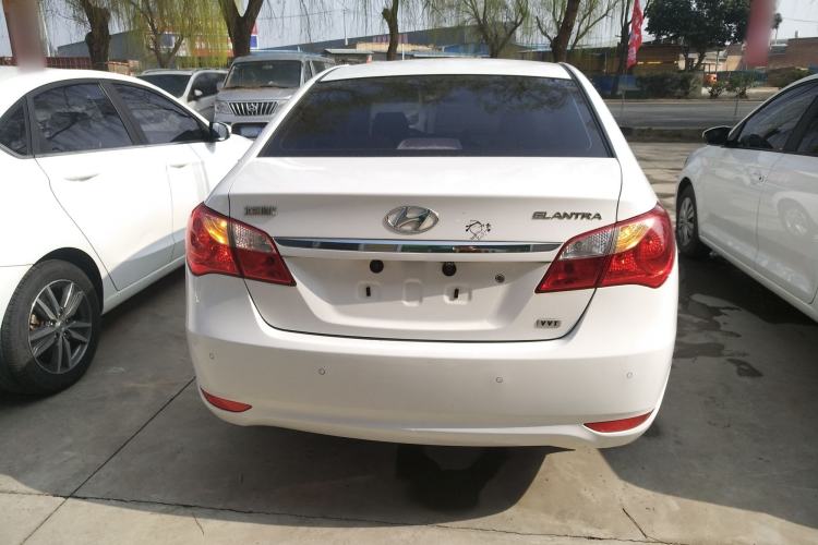 Used Hyundai Celesta 2011 1.6L Automatic Luxury Version Rear