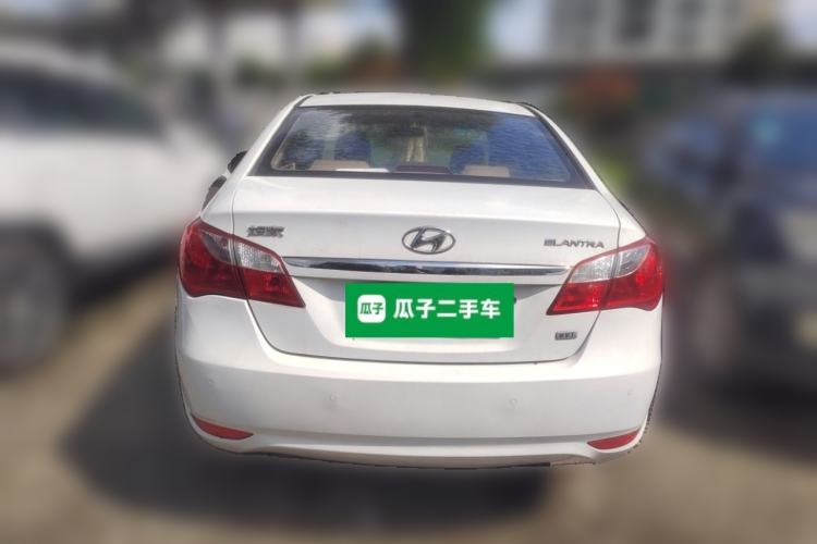 Used Hyundai Celesta 2011 1.6L Automatic Luxury Version Rear