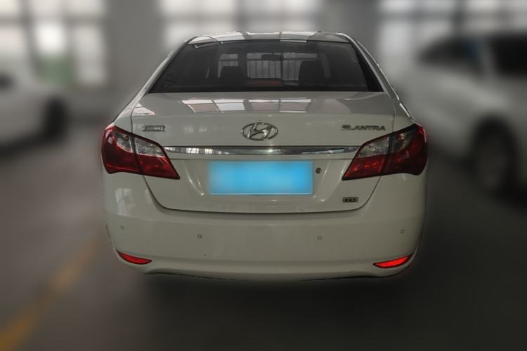 Used Hyundai Celesta 2011 1.6L Automatic Luxury Version Rear