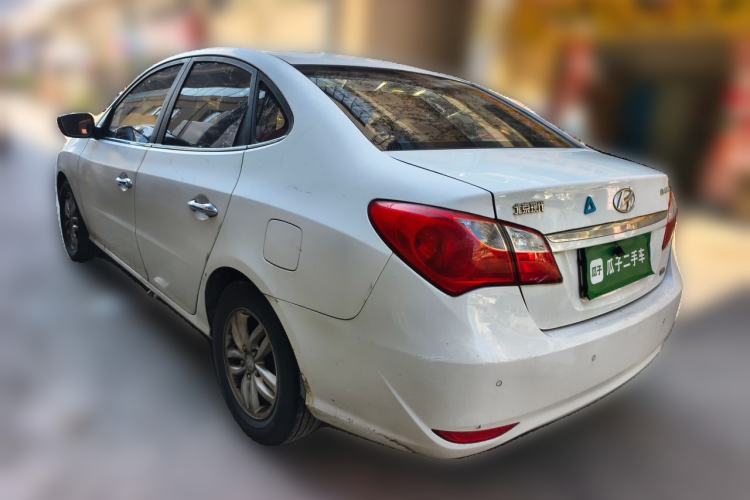 Used Hyundai Celesta 2011 1.6L Manual Luxury Model Rear Left 45 Deg