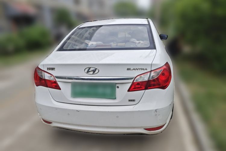 Used Hyundai Celesta 2011 1.6L Manual Luxury Model Rear