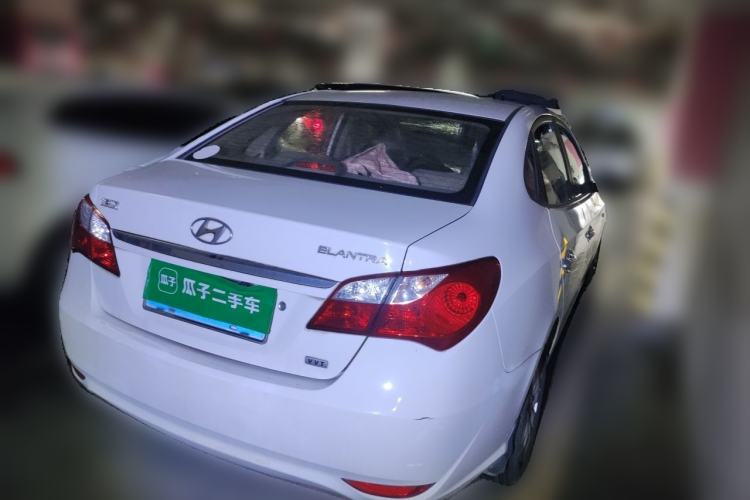 Used Hyundai Celesta 2011 1.6L Manual Comfort Edition Rear Right 45 Deg