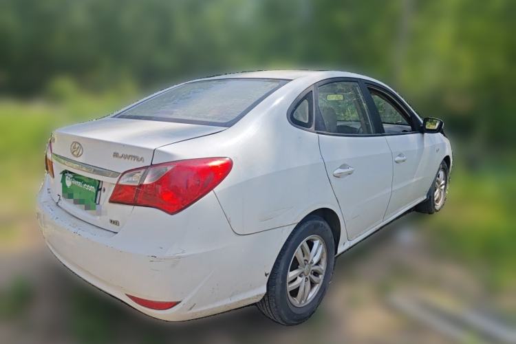 Used Hyundai Celesta 2011 1.6L Manual Comfort Edition Rear Right 45 Deg