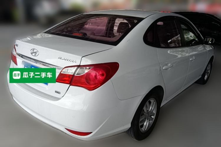 Used Hyundai Celesta 2011 1.6L Automatic Comfort Edition Rear Right 45 Deg