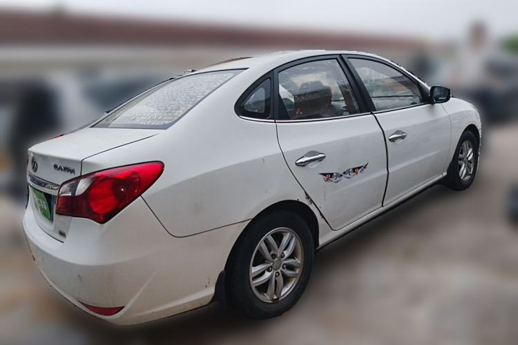 Used Hyundai Celesta 2011 1.6L Manual Luxury Model Rear Right 45 Deg