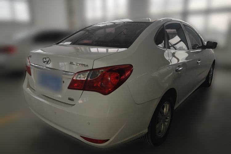 Used Hyundai Celesta 2011 1.6L Automatic Luxury Version Rear Right 45 Deg