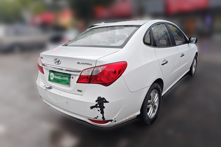 Used Hyundai Celesta 2011 1.6L Manual Luxury Model Rear Right 45 Deg