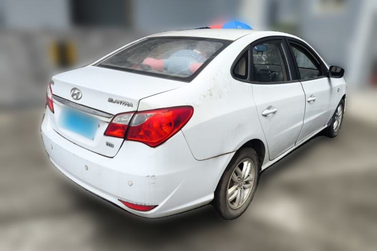 Used Hyundai Celesta 2011 1.6L Manual Comfort Edition Rear Right 45 Deg