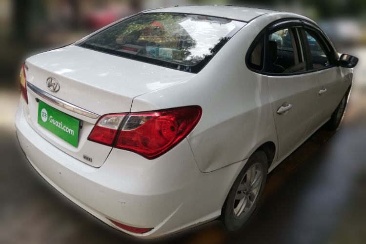 Used Hyundai Celesta 2011 1.6L Automatic Comfort Edition Rear Right 45 Deg