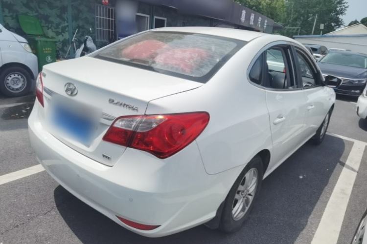 Used Hyundai Celesta 2011 1.6L Automatic Comfort Edition Rear Right 45 Deg