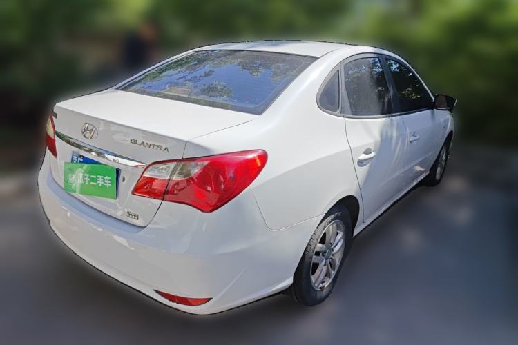 Used Hyundai Celesta 2011 1.6L Manual Comfort Edition Rear Right 45 Deg