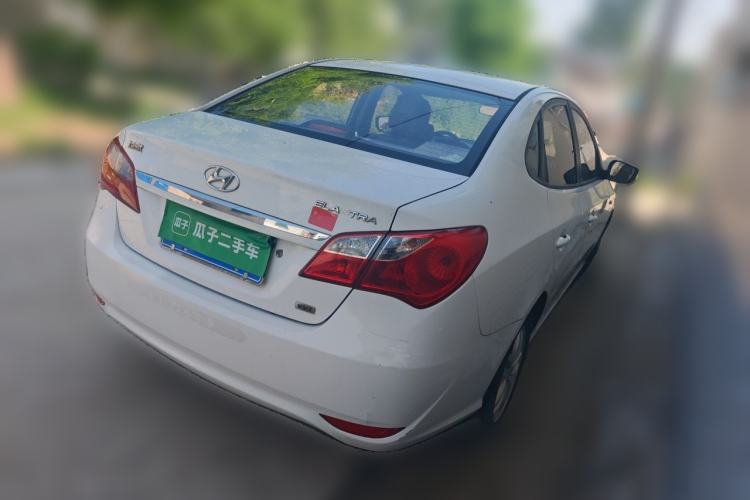 Used Hyundai Celesta 2011 1.6L Manual Comfort Edition Rear Right 45 Deg