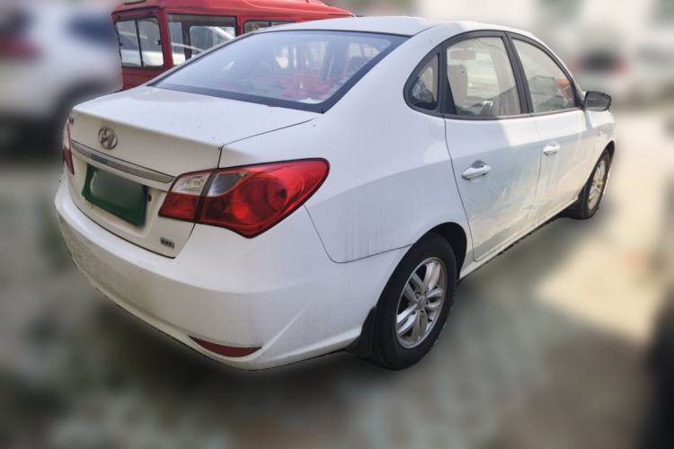Used Hyundai Celesta 2011 1.6L Manual Comfort Edition Rear Right 45 Deg