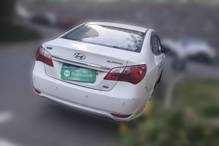 Used Hyundai Celesta 2011 1.6L Manual Luxury Model Rear Right 45 Deg