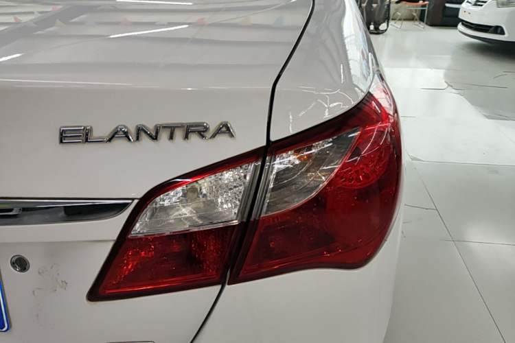 Used Hyundai Celesta 2011 1.6L Manual Luxury Model Right Rear Taillight