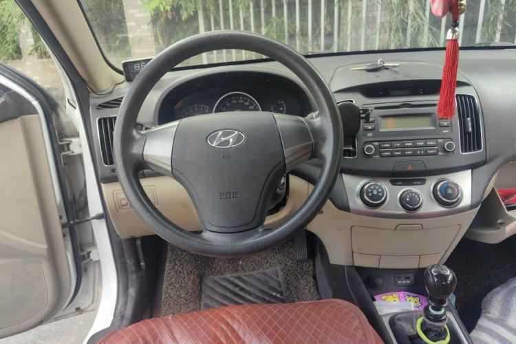Used Hyundai Celesta 2011 1.6L Manual Comfort Edition Steering Wheel