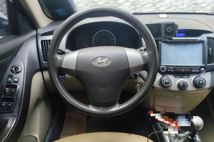 Used Hyundai Celesta 2011 1.6L Manual Comfort Edition Steering Wheel