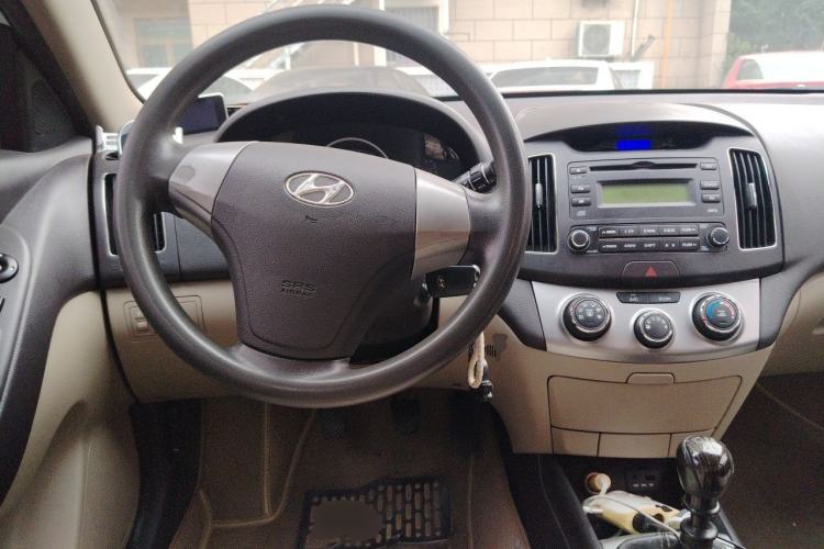 Used Hyundai Celesta 2011 1.6L Manual Comfort Edition Steering Wheel