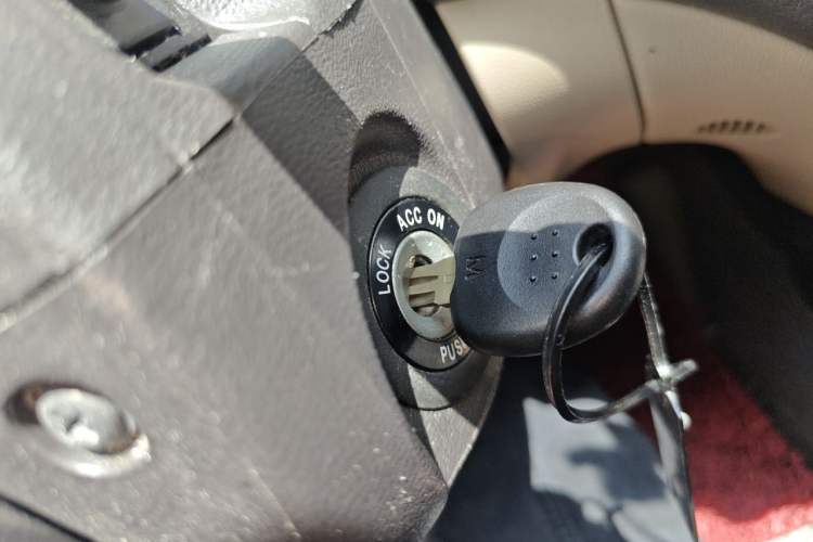 Used Hyundai Celesta 2011 1.6L Automatic Comfort Edition Vehicle Key