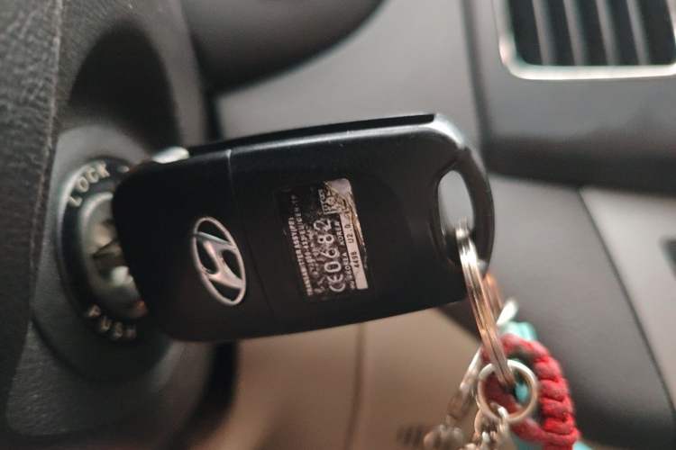 Used Hyundai Celesta 2011 1.6L Automatic Luxury Version Vehicle Key
