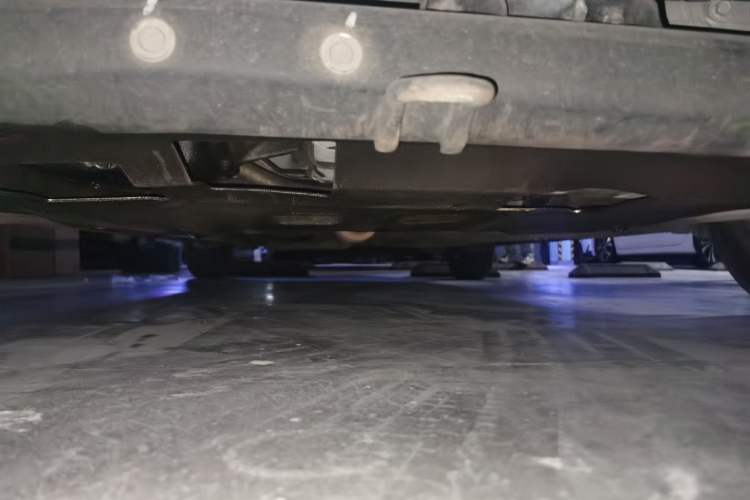 Used Hyundai Celesta 2011 1.6L Automatic Luxury Version Chassis Front