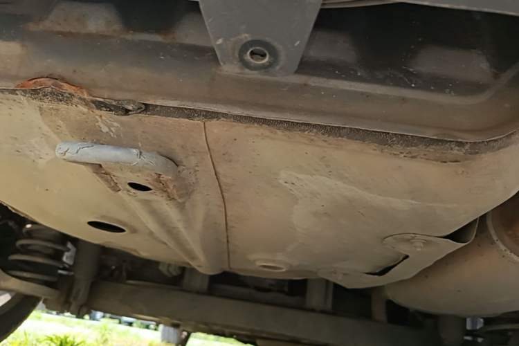 Used Hyundai Celesta 2011 1.6L Manual Comfort Edition Chassis Rear