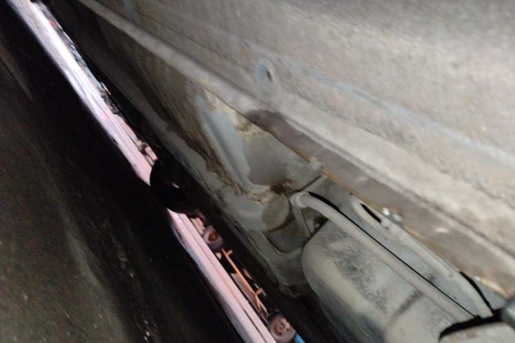 Used Hyundai Celesta 2011 1.6L Automatic Comfort Edition Chassis Rear Left