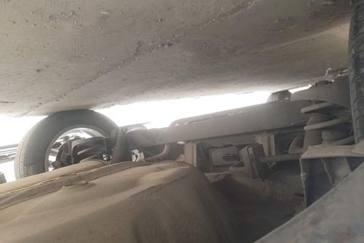 Used Hyundai Celesta 2011 1.6L Manual Comfort Edition Chassis Rear