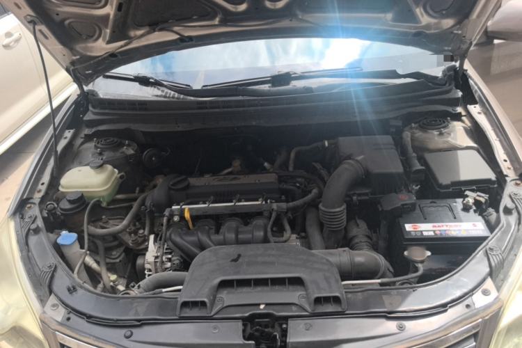 Used Hyundai Celesta 2011 1.6L Manual Comfort Edition Engine Bay