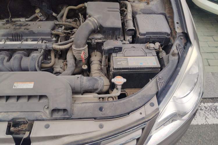 Used Hyundai Celesta 2011 1.6L Automatic Comfort Edition Engine Bay Left