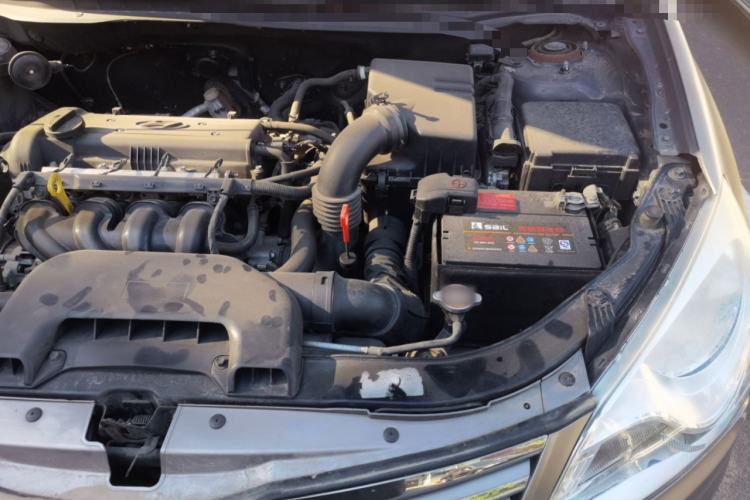 Used Hyundai Celesta 2011 1.6L Automatic Luxury Version Engine Bay Left