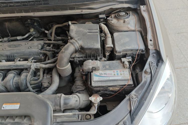 Used Hyundai Celesta 2011 1.6L Manual Comfort Edition Engine Bay Left