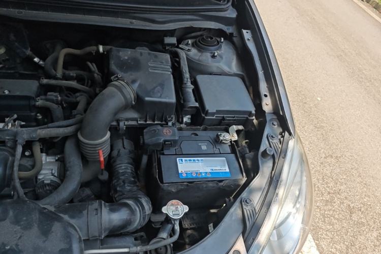 Used Hyundai Celesta 2011 1.6L Automatic Comfort Edition Engine Bay Left