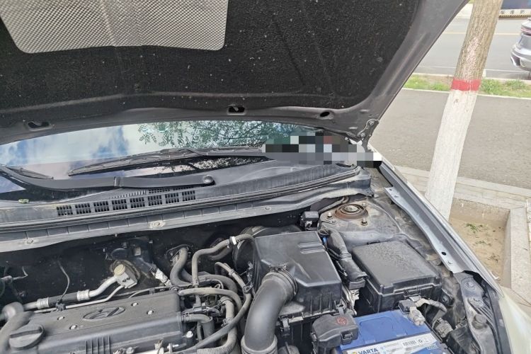 Used Hyundai Celesta 2011 1.6L Manual Comfort Edition Engine Bay Left
