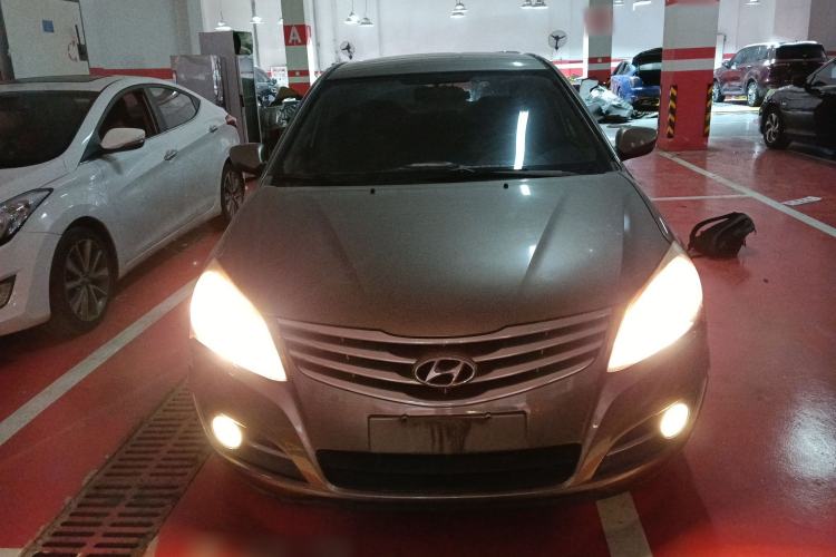 Used Hyundai Celesta 2011 1.6L Automatic Comfort Edition Front