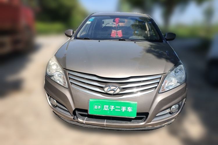 Used Hyundai Celesta 2011 1.6L Manual Comfort Edition Front