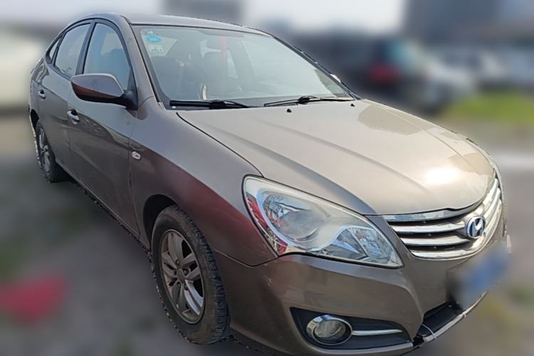 Used Hyundai Celesta 2011 1.6L Manual Comfort Edition Front Right 45 Deg