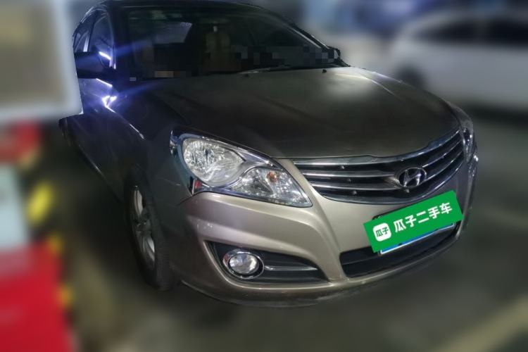 Used Hyundai Celesta 2011 1.6L Automatic Luxury Version Front Right 45 Deg