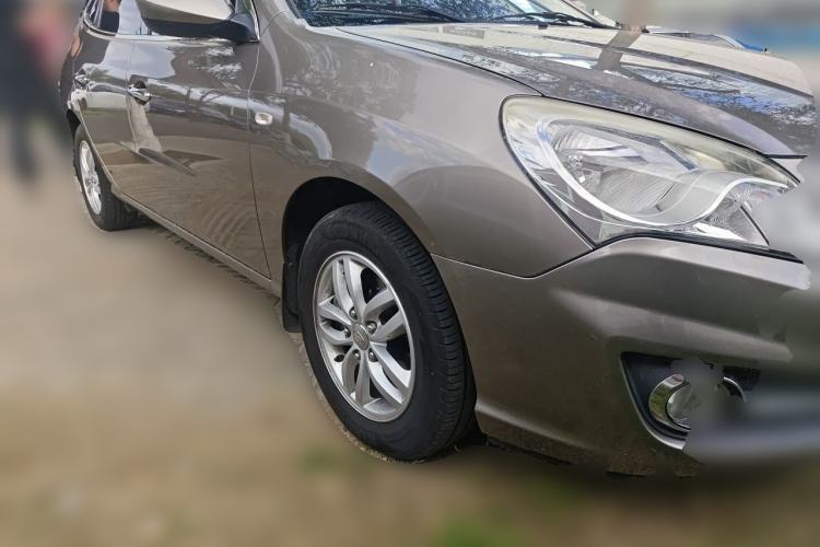 Used Hyundai Celesta 2011 1.6L Manual Comfort Edition Front Right 45 Deg