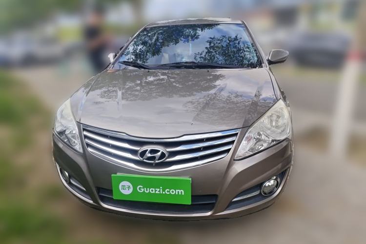 Used Hyundai Celesta 2011 1.6L Manual Comfort Edition Front