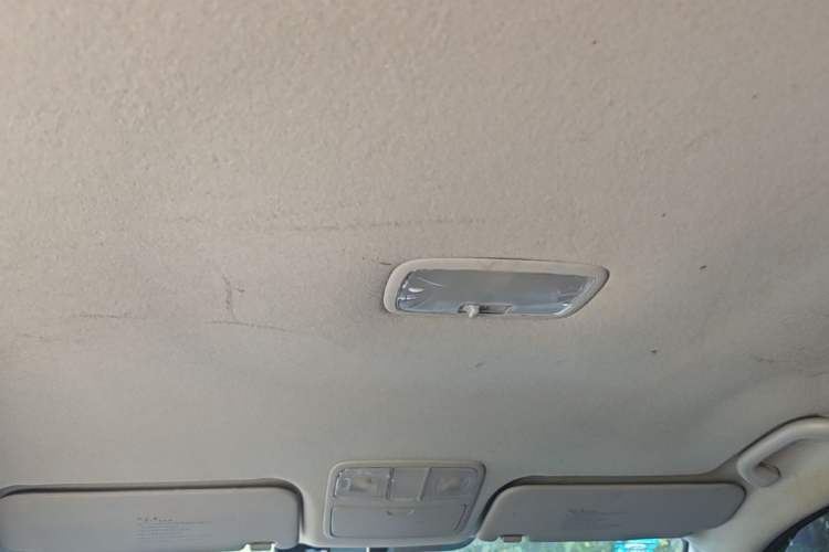 Used Hyundai Celesta 2011 1.6L Automatic Comfort Edition Headliner