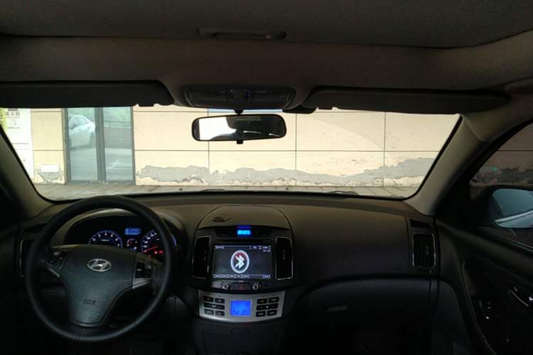 Used Hyundai Celesta 2011 1.6L Automatic Luxury Version Headliner