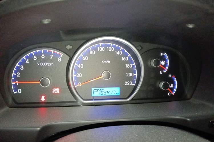 Used Hyundai Celesta 2011 1.6L Automatic Comfort Edition Instrument Cluster